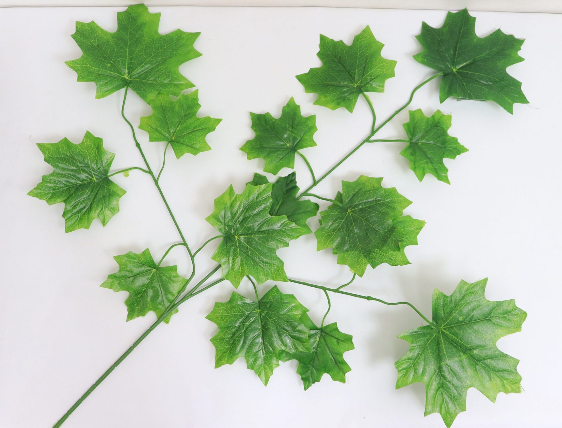 Artificial Maple Leaves - Wholesale Artificial Flowers, Artificial